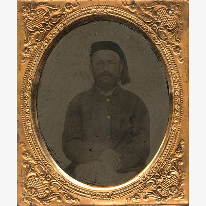 Possible 4th Michigan Infantry and a Canadian Cap