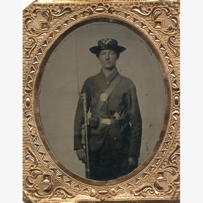 Double Armed Federal Infantryman